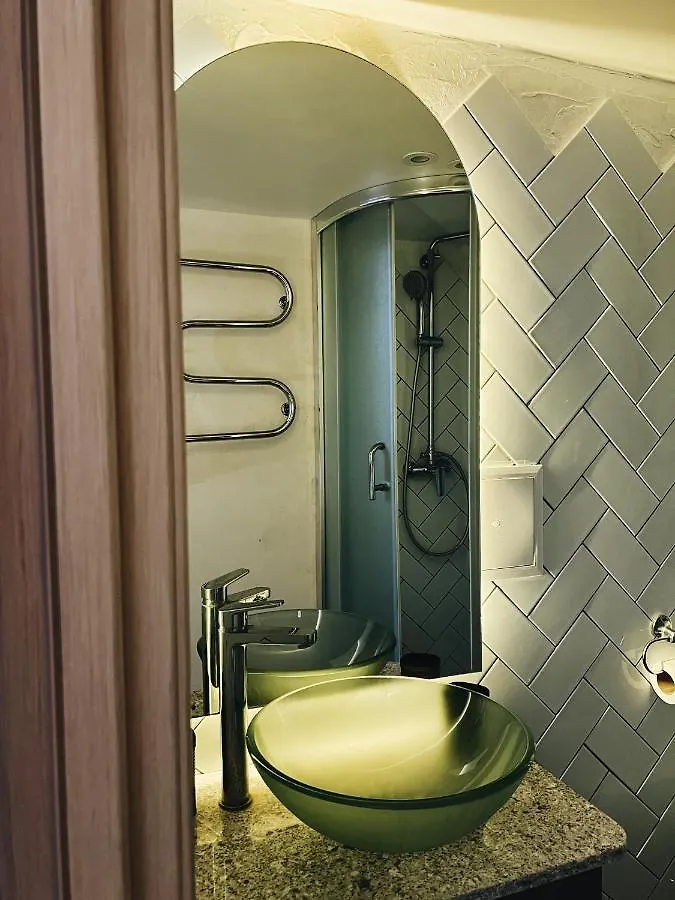 Kyiv Art Apartments Near Golden Gate