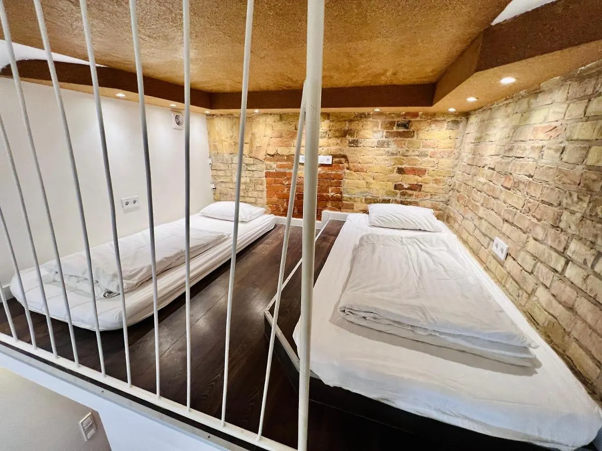 Kyiv Art Apartments Near Golden Gate Ukrayna